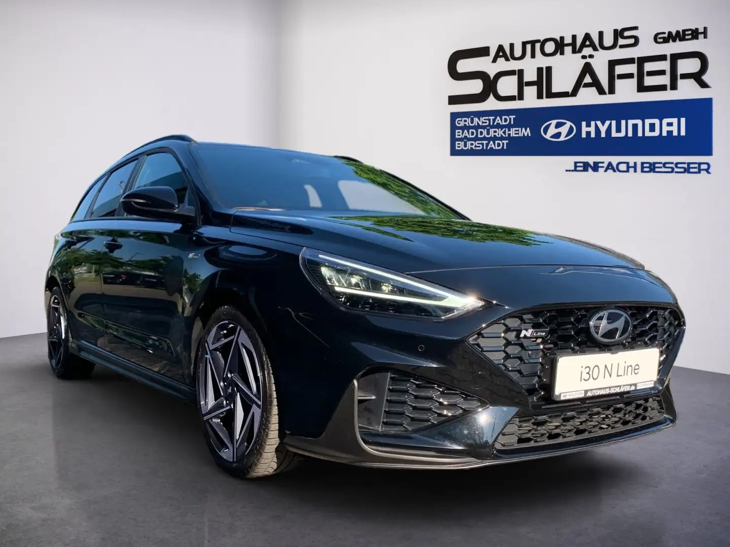 Hyundai i30 FL 1.5 T-GDI 7-DCT N Line Mild-Hybrid Schwarz - 2