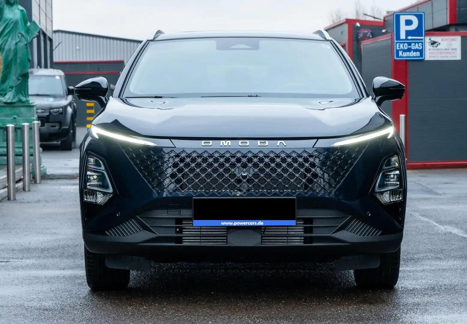 Omoda 5 Premium 1,6l TGDI,ACC,Pano,Ambiente Blau - 2