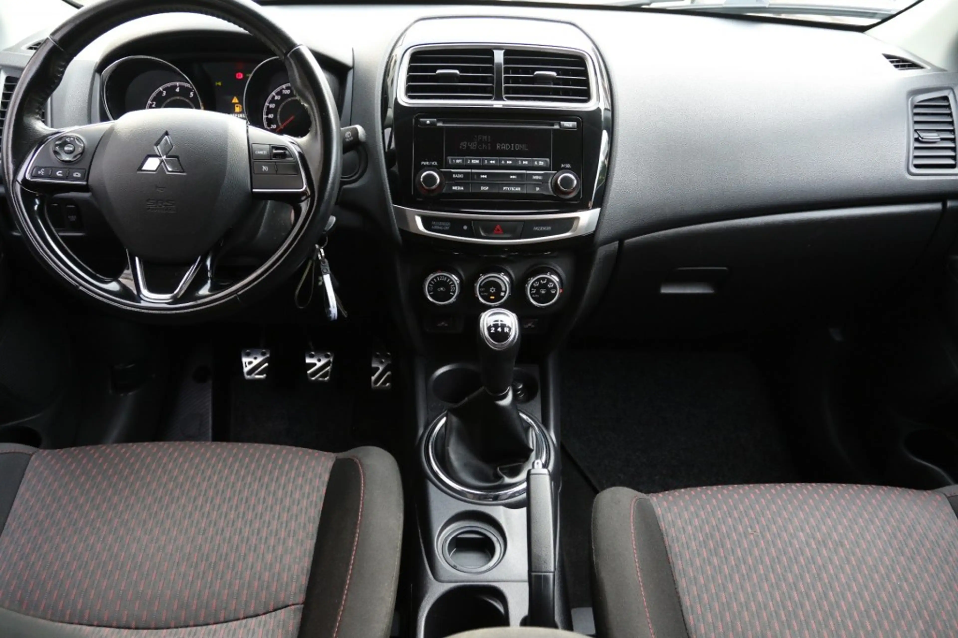Mitsubishi ASX 1.6 CLEART. INTENSE+ — photo 19