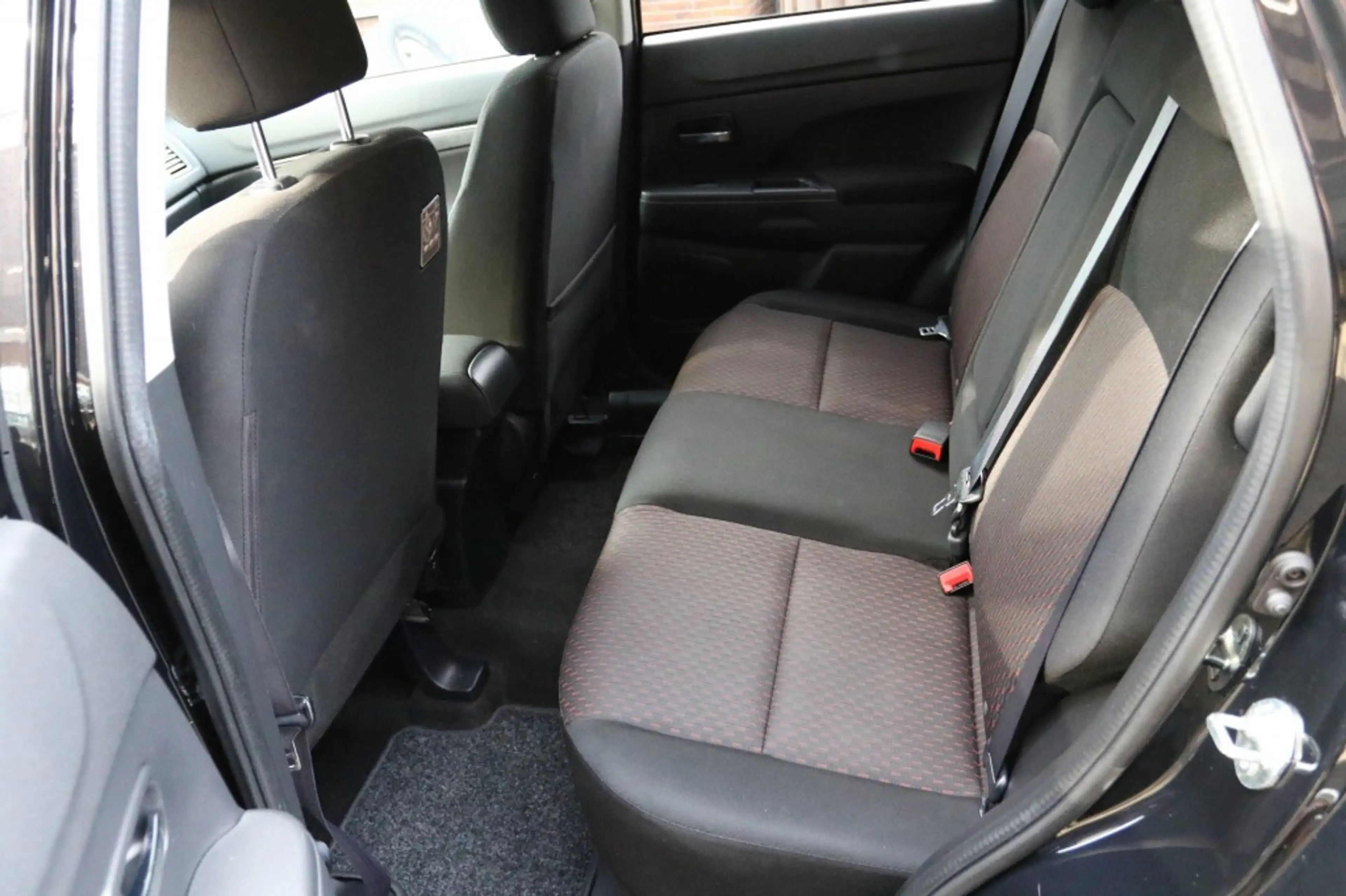 Mitsubishi ASX 1.6 CLEART. INTENSE+ — photo 17