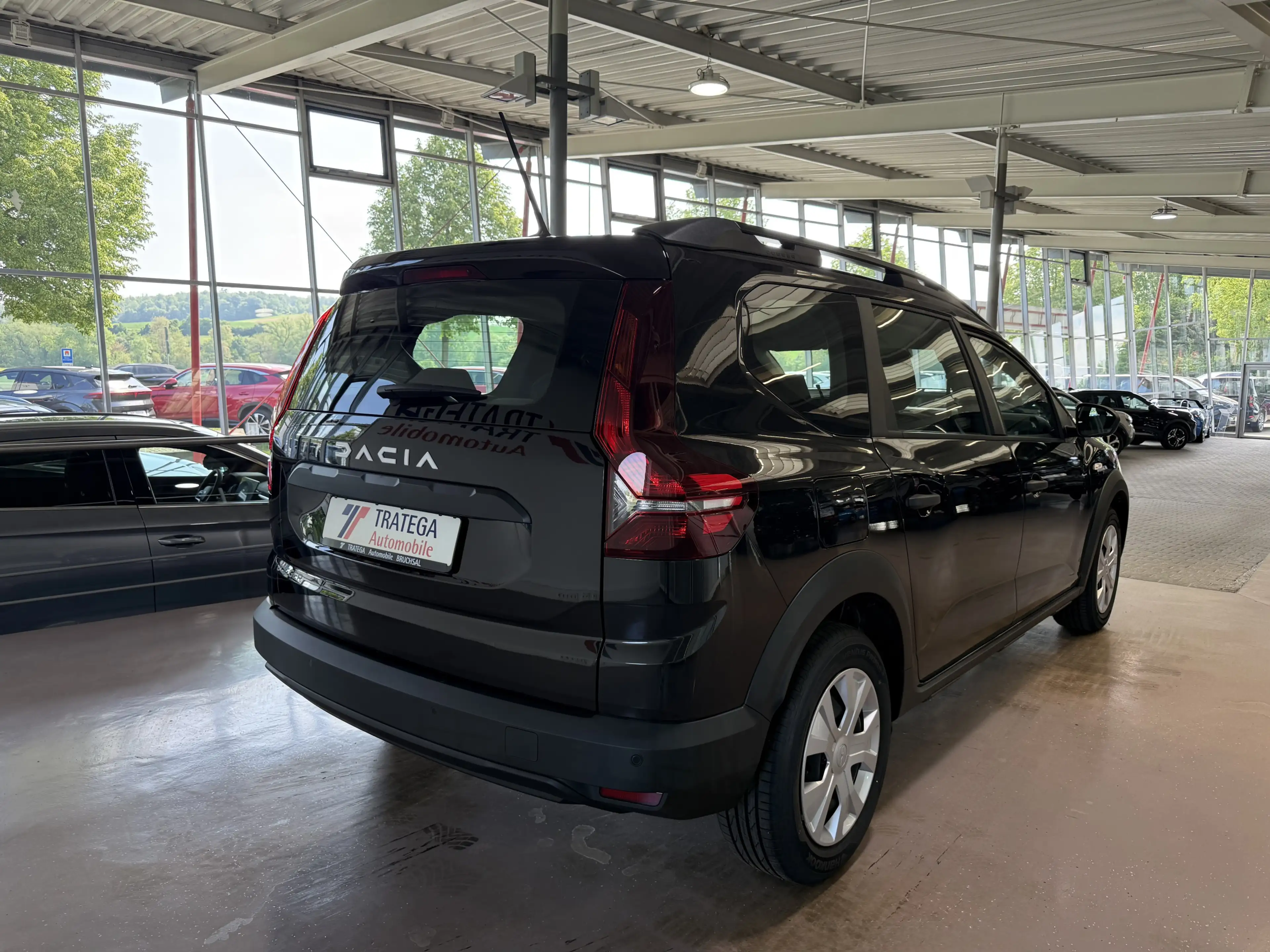 Dacia Jogger Eco-G 100 Essential 7-Sitzer Klima PDC — photo 7