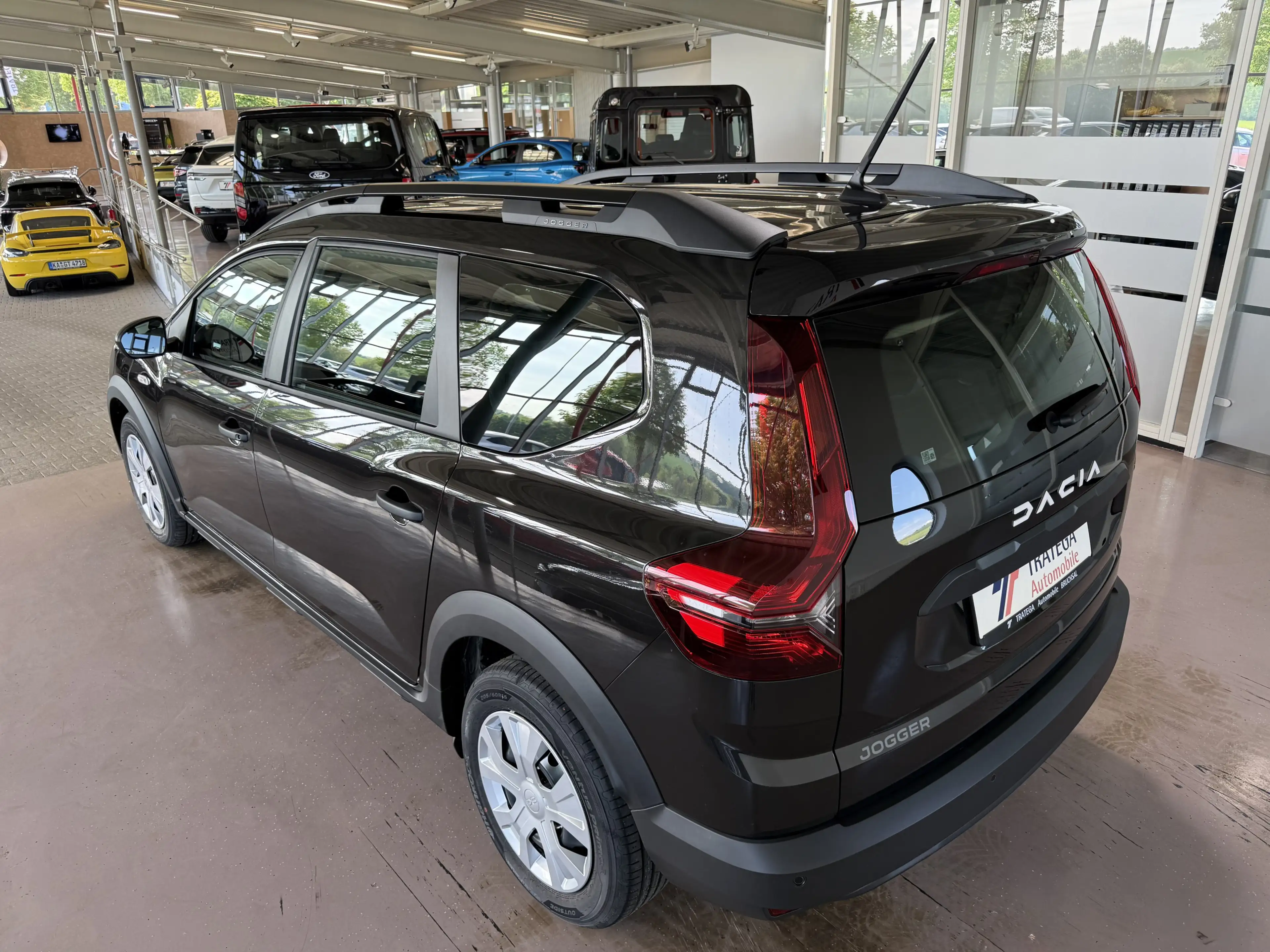 Dacia Jogger Eco-G 100 Essential 7-Sitzer Klima PDC — photo 10