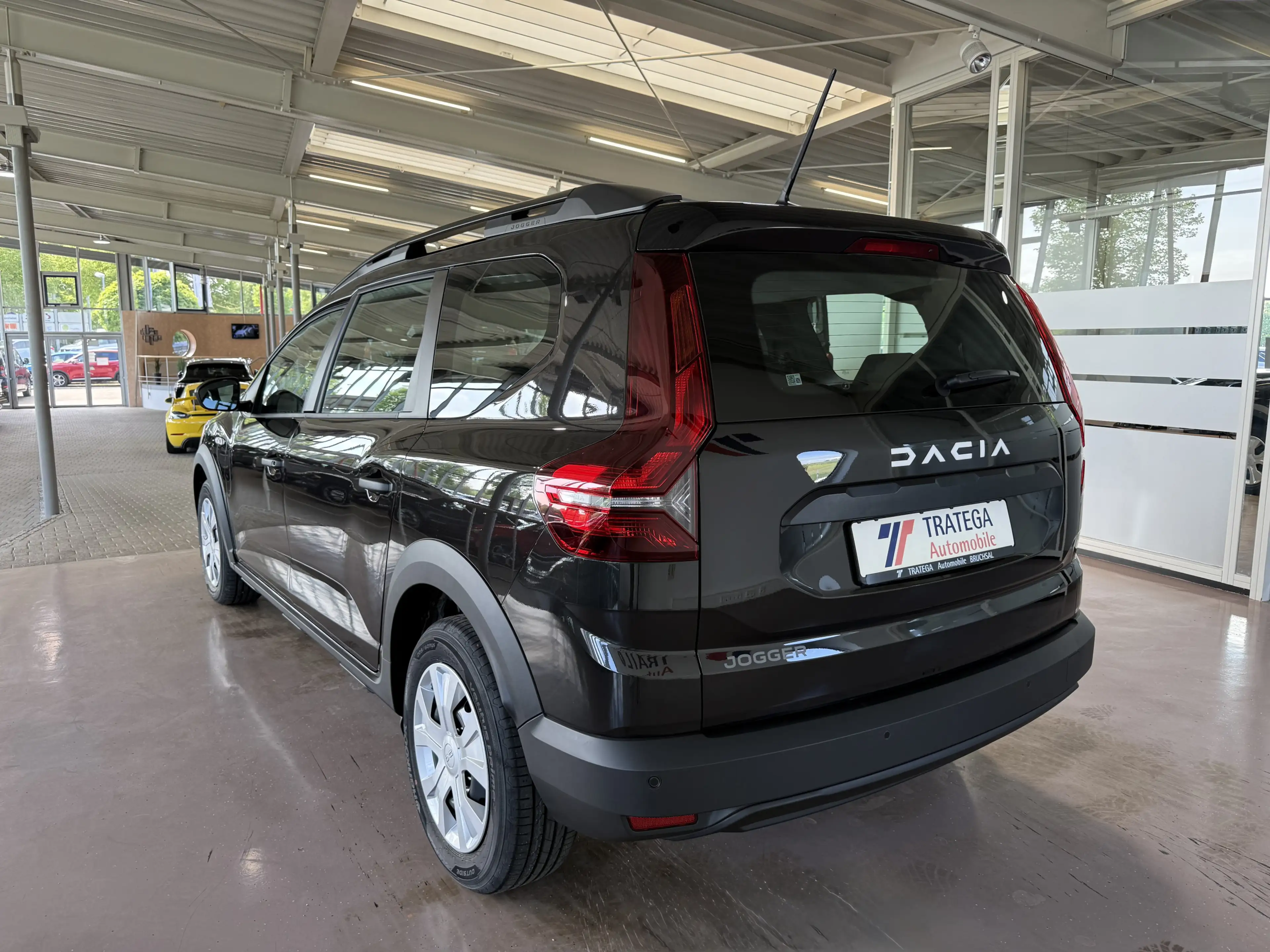 Dacia Jogger Eco-G 100 Essential 7-Sitzer Klima PDC — photo 5