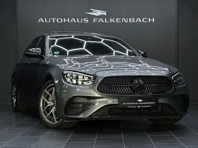 Mercedes-Benz E 220 E220*LIMO*4 MATIC*AMG*SHD*2.HAND*19"*DIGITAL