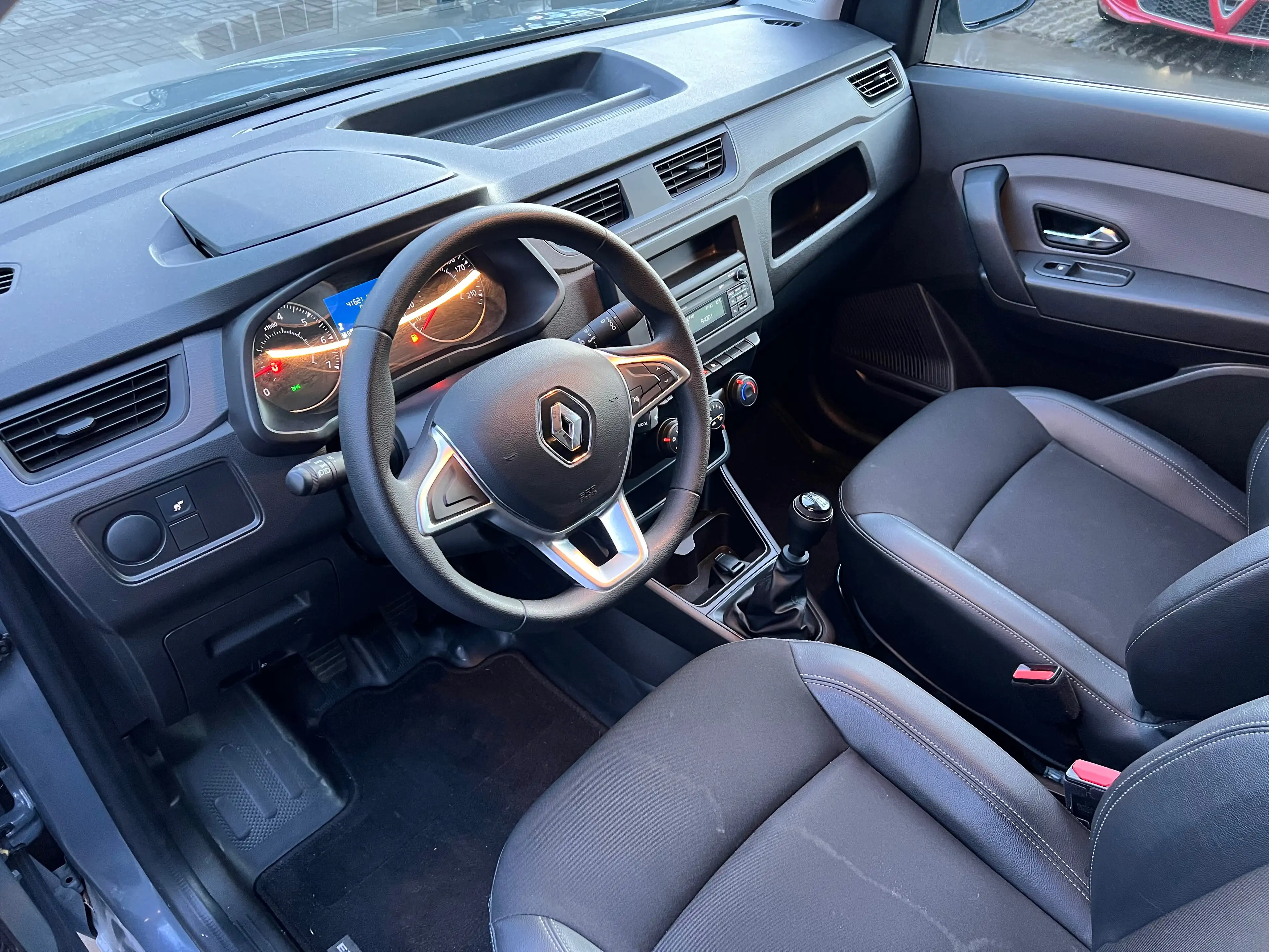 Renault Express 1.3 TCe 1Ste Eigenaar Bluetooth (EU6d) — photo 10