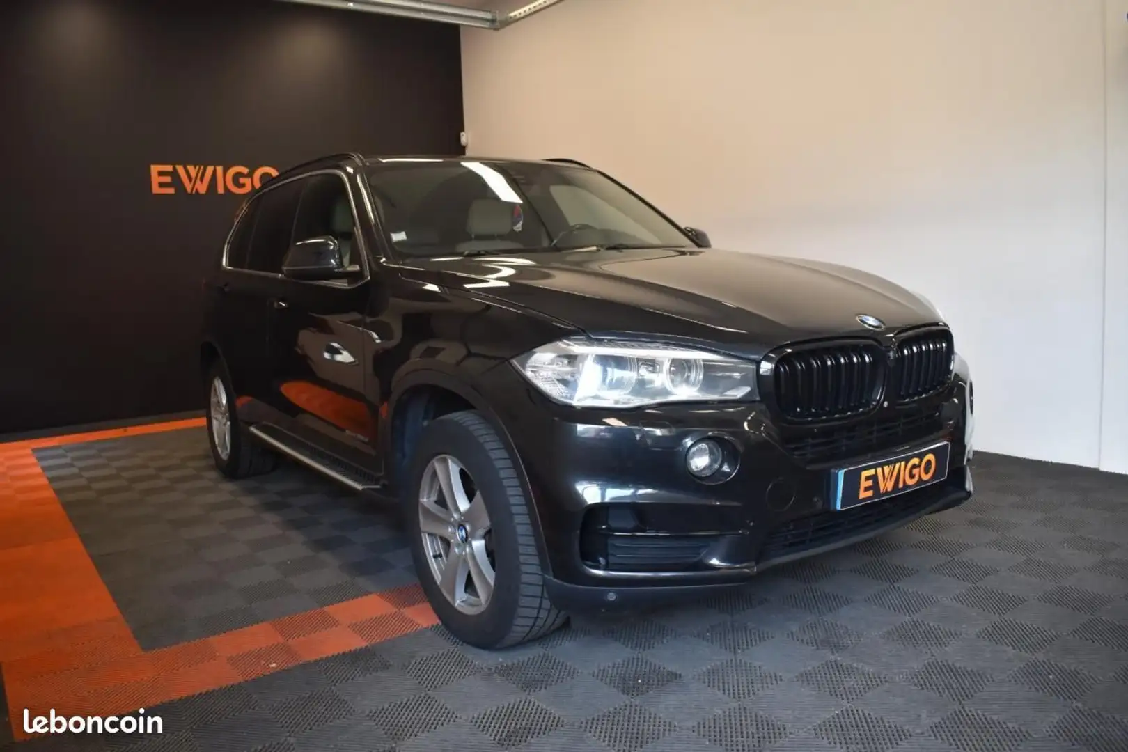 BMW X5 2.5 D 218ch TOIT OUVRANT CAMERA 360 SIEGES CUIR CH Noir - 1