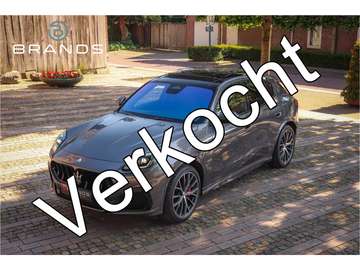 3.0 V6 Trofeo 1e eig Full option 530PK Garantie