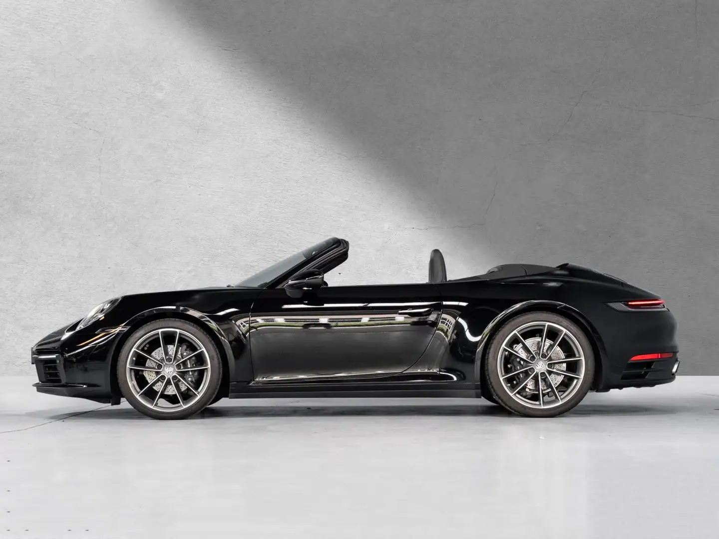 Porsche 992 911 Carrera Cabrio,Sport Chrono,Bose,Appr. 08.26 Чорний - 1