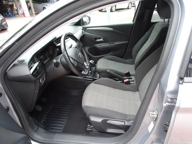 Opel Corsa view 10