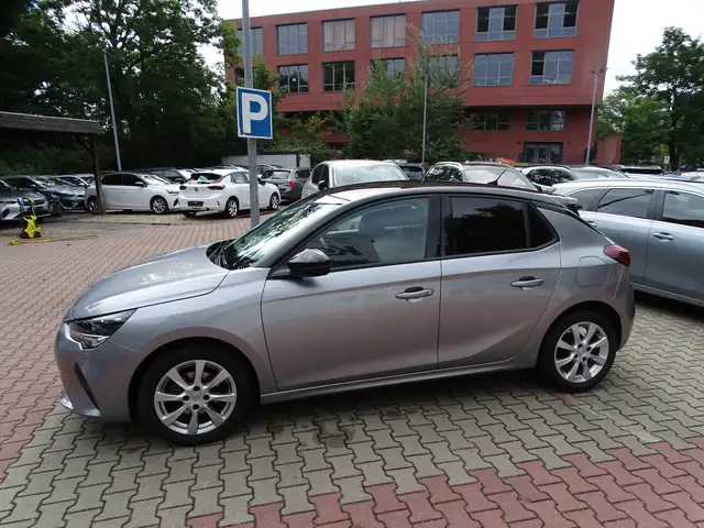Opel Corsa view 3