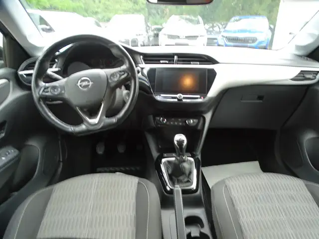 Opel Corsa view 9