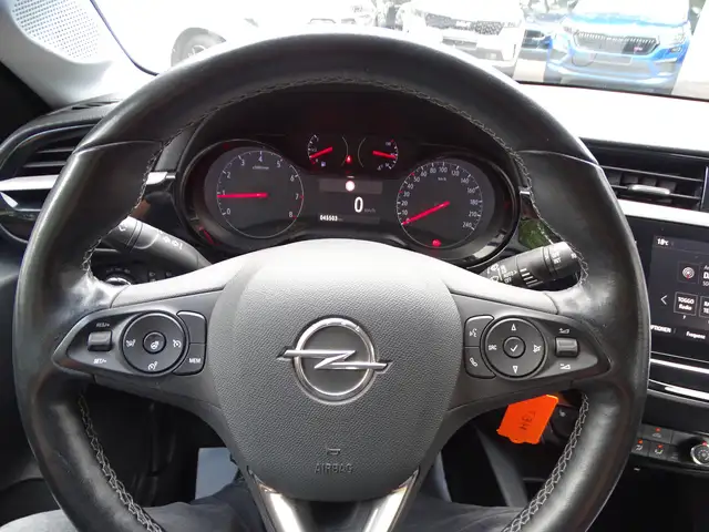 Opel Corsa view 11