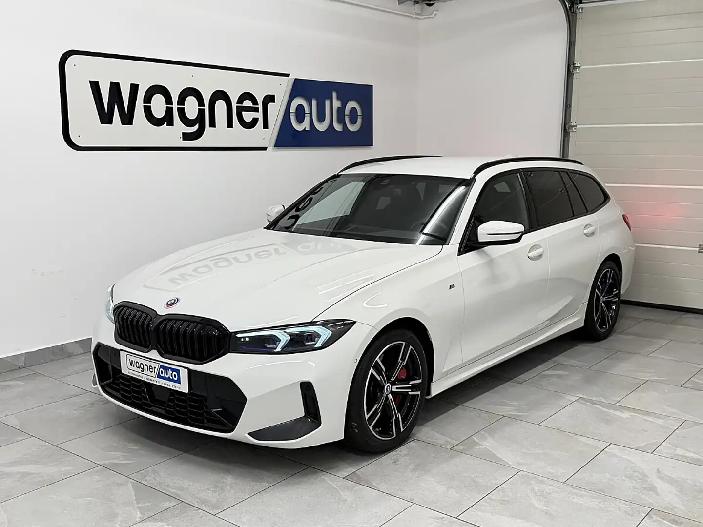 BMW 330 d 48 V xDrive Touring M-Sport Aut.LCI/LED/ACC/W... Weiß - 2