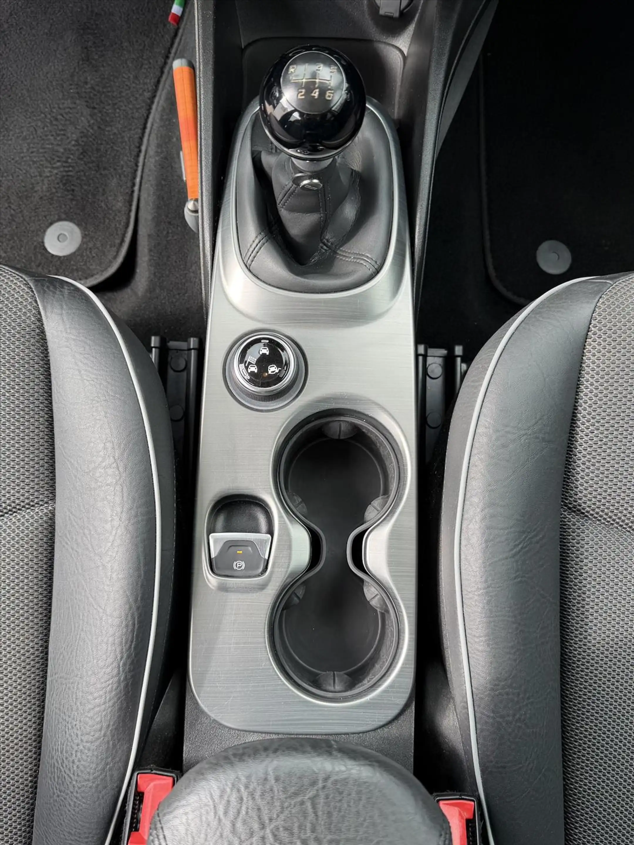 Fiat 500X 1.4 Turbo MultiAir CrossPlus (140pk) — photo 15