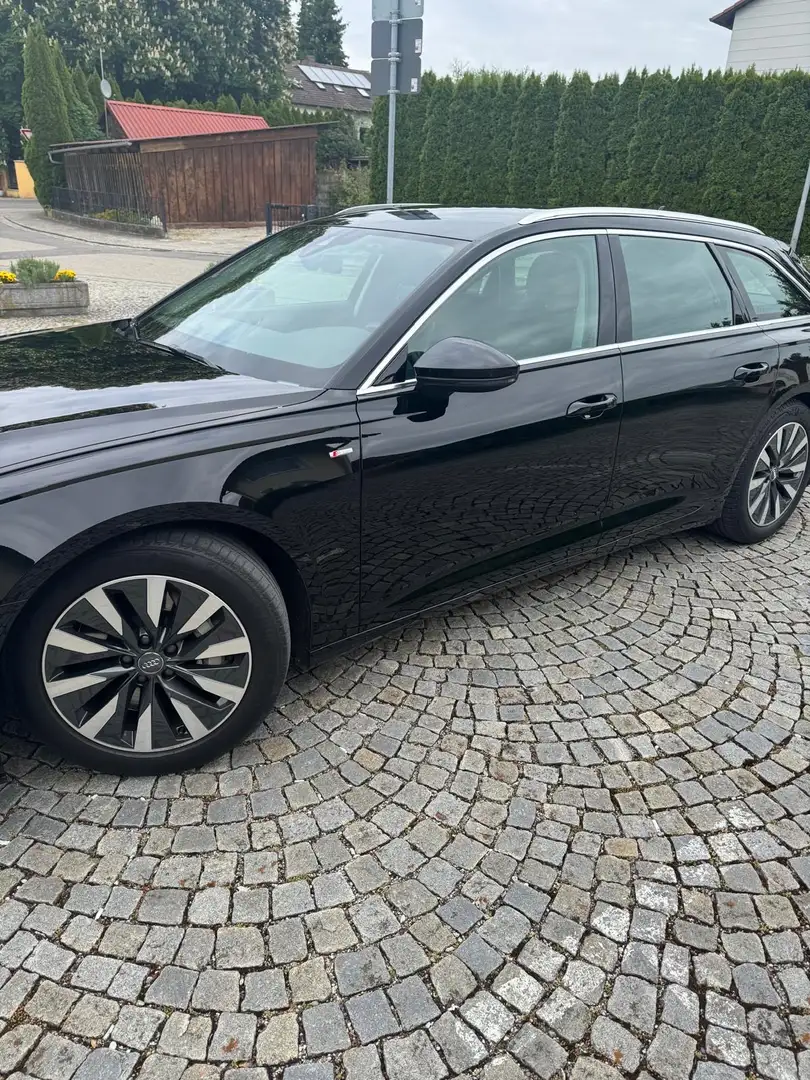 Audi A6 55 TFSI quattro basis Schwarz - 1
