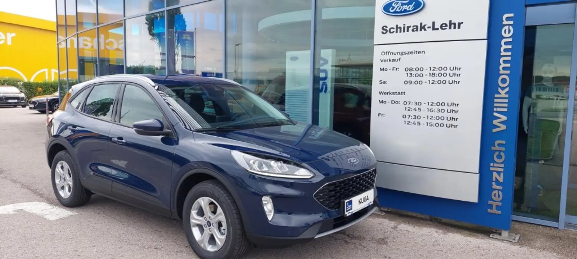 Ford Kuga Cool + Connect 2.5l PHEV 165/225 CVT Blau - 1