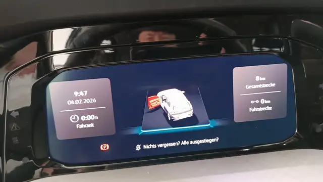 Volkswagen Golf view 14