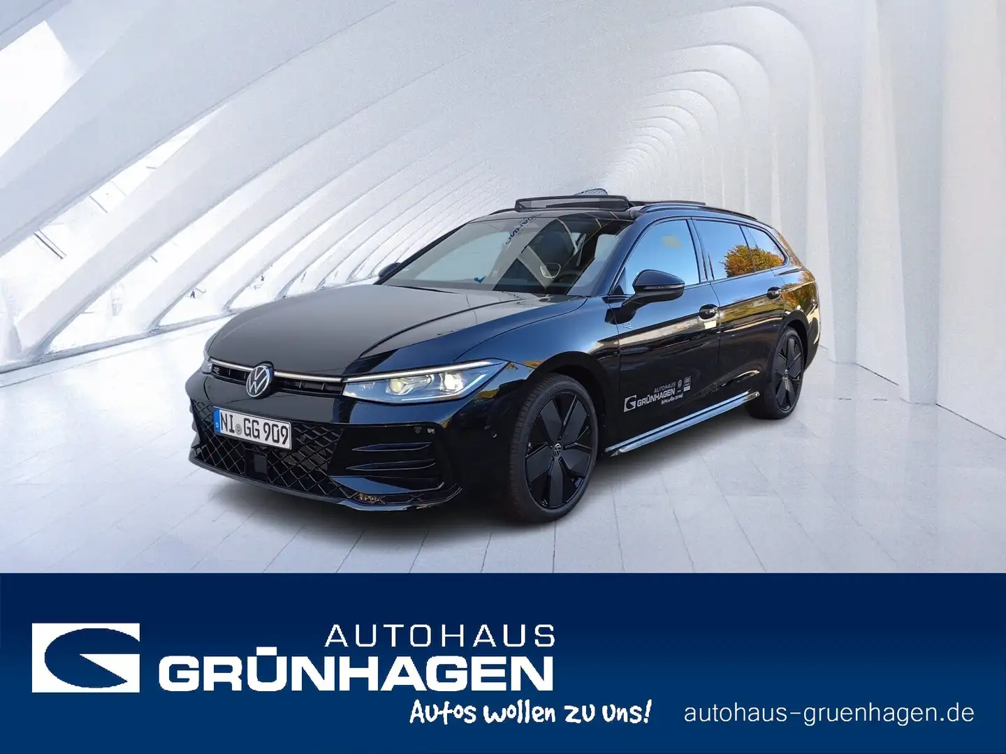 Volkswagen Passat Passat Variant 1.5 eTSI R-Line LED-Pano-SpurAss. Schwarz - 1