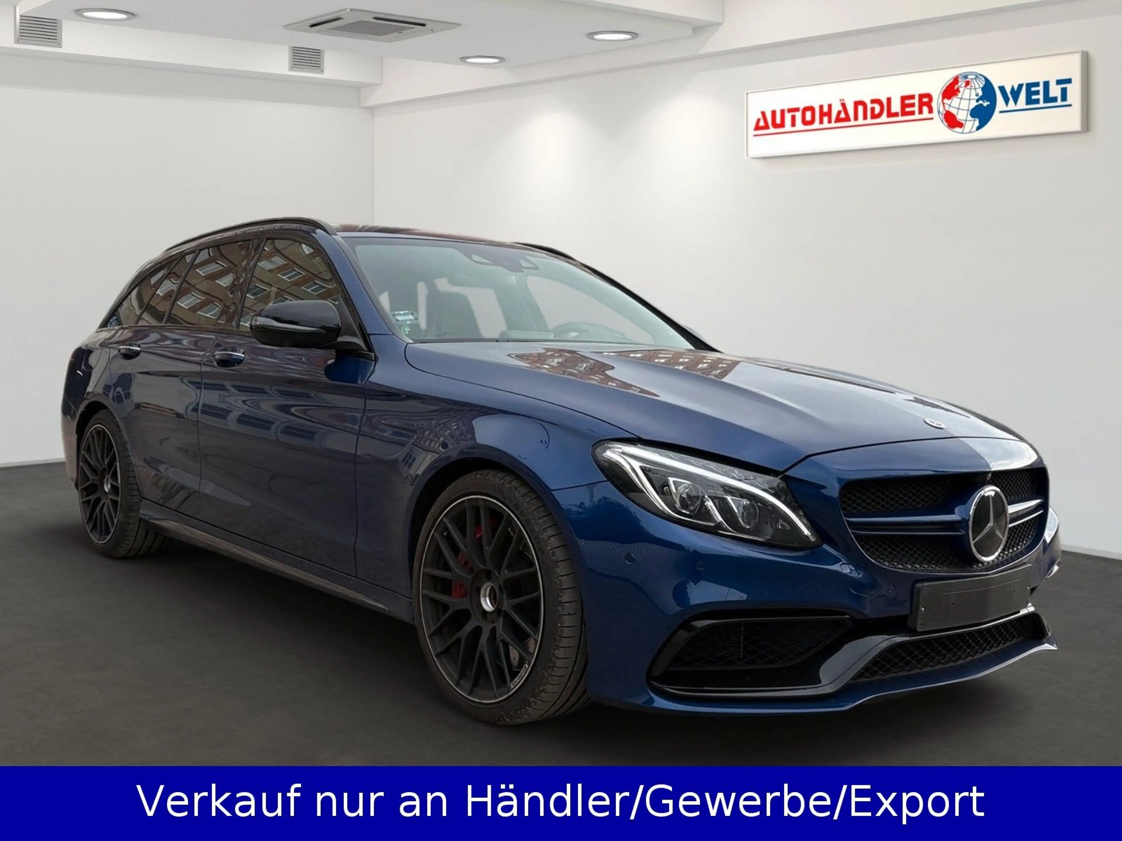 Mercedes-Benz C 63 AMG C 63 S AMG Kombi LED HeadUp Schalensitze Kamera — photo 3