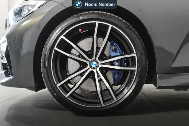 BMW 3 Series view 7