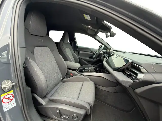 Audi A5 view 11