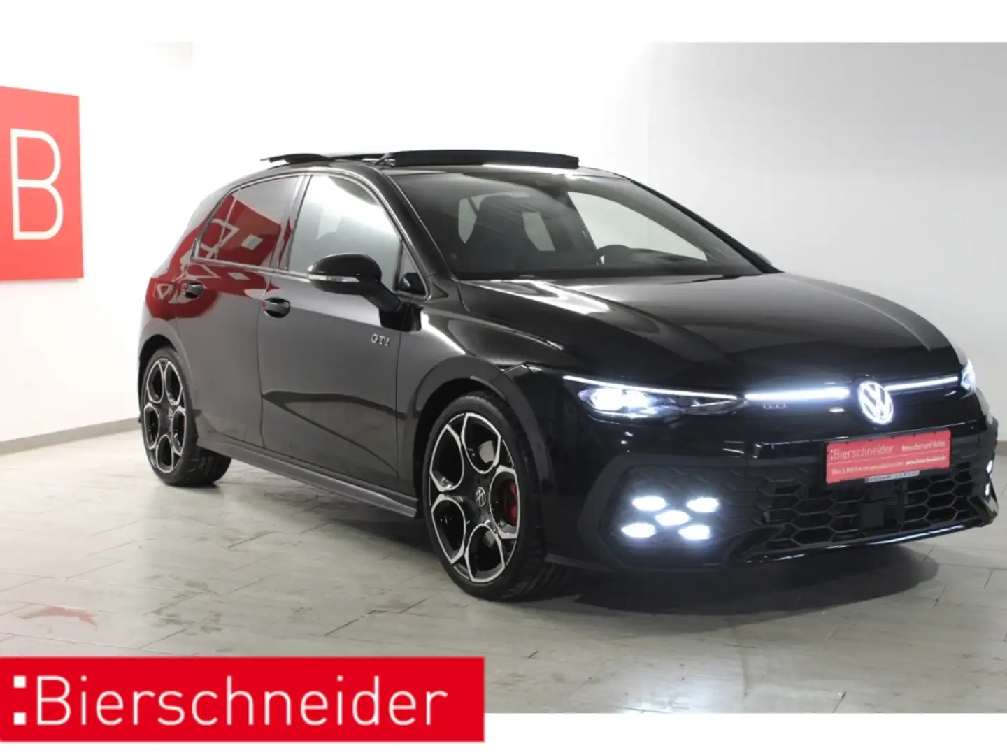 Volkswagen Golf GTI 8 2.0 TSI DSG PA Black Style 19 AHK PANO H/K Schwarz - 1