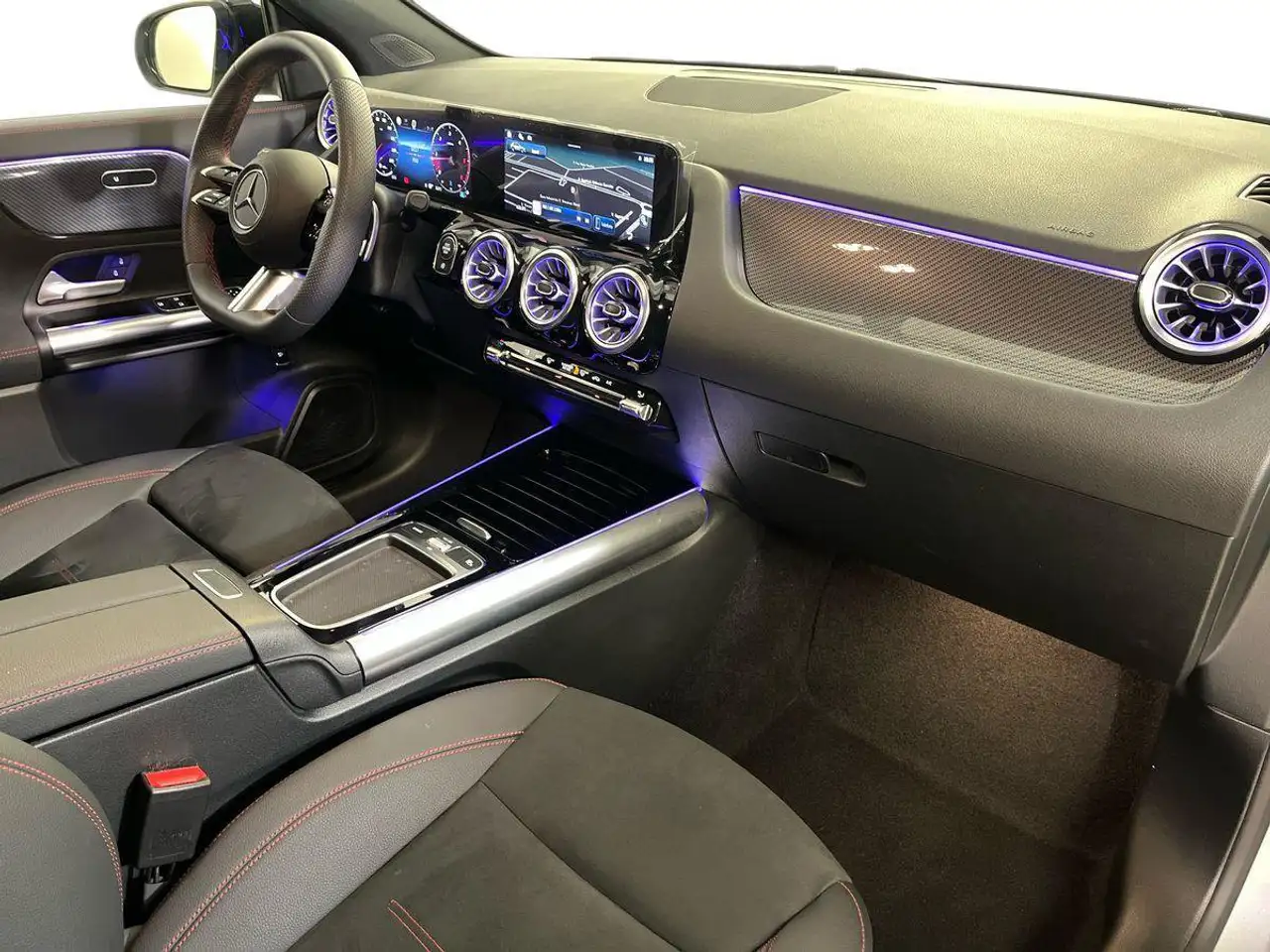 Mercedes-Benz GLA 2026 — фото 15