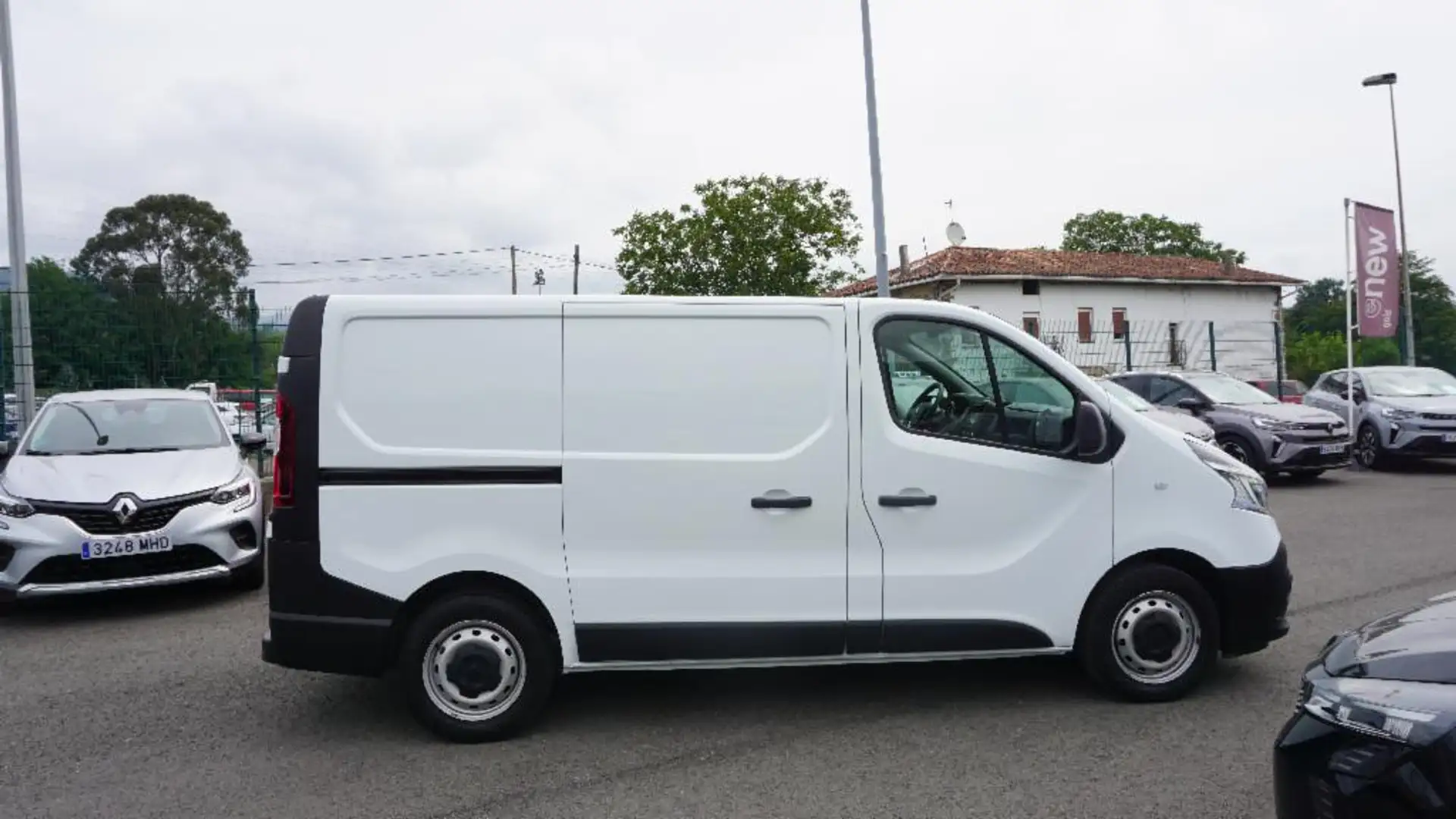 Renault Trafic FURGON 2.0 ENERGY BLUEDCI 88KW 29 L1H1 120 Blanco - 2