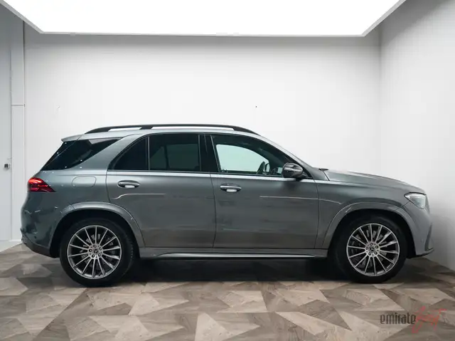 Mercedes-Benz GLE 450 GLE 450 d 4Matic *FACELIFT*AMG*AHK*PANORAMA*LED* Ansicht 4