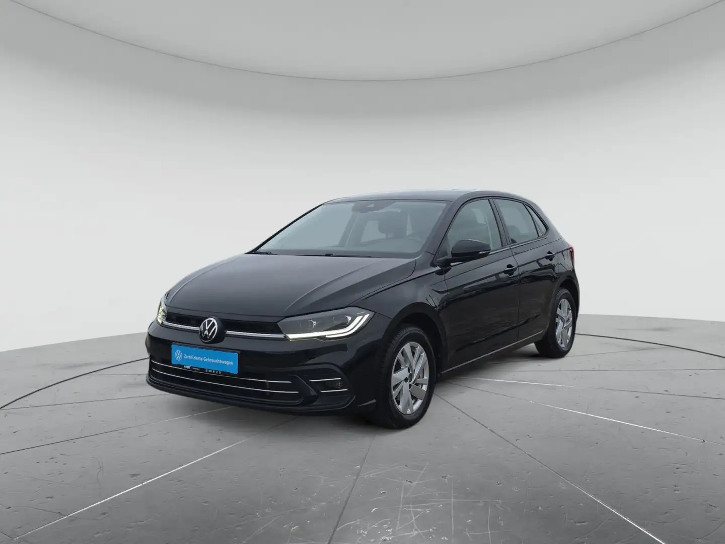 Volkswagen Polo VI Style 1.0 TSI DSG, NAVI/KAM/IQ-Light/MAT Schwarz - 2