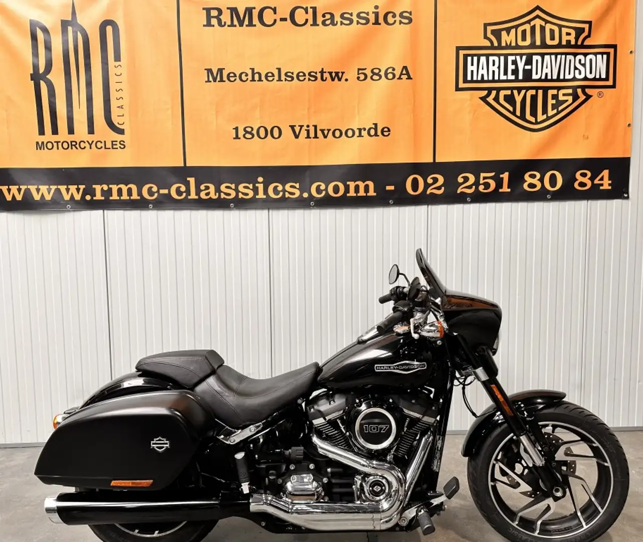Harley-Davidson Softail Cruiser Sportglide 107 Noir - 1