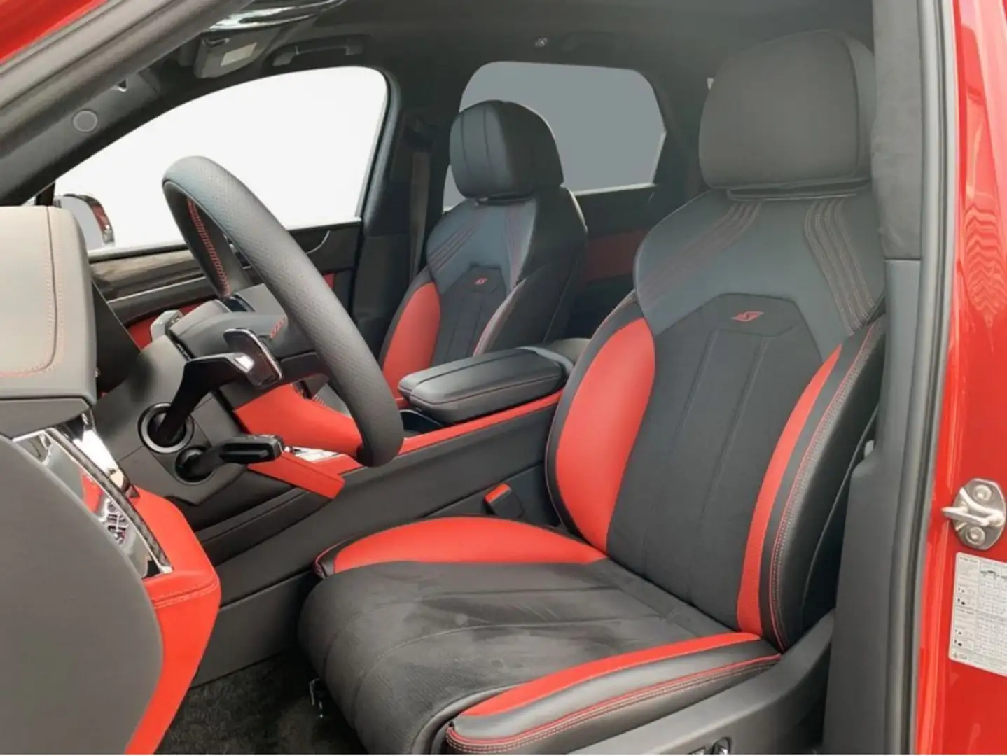 Bentley Bentayga V8 S Piros - 2