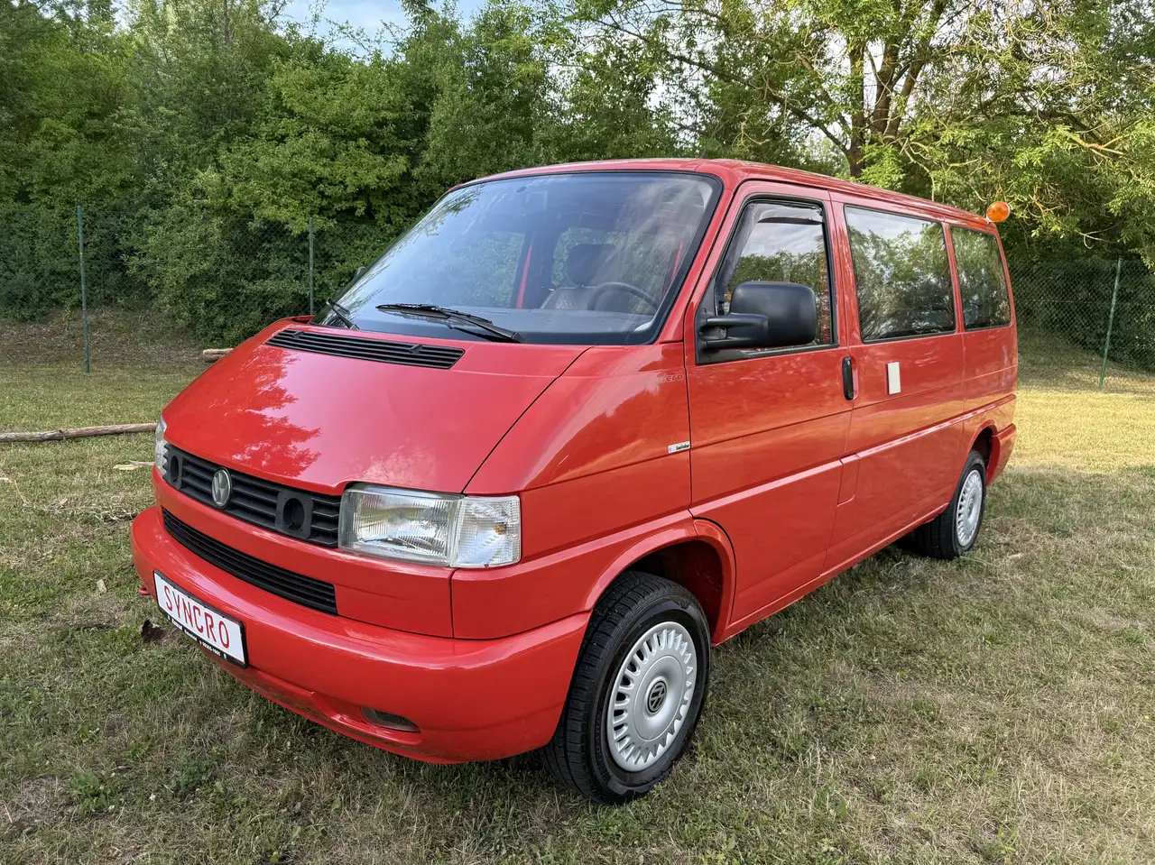 Volkswagen T4 Kombi 2.5 Syncro 46.000 Km StandHeizung AHK TÜv, foto 2