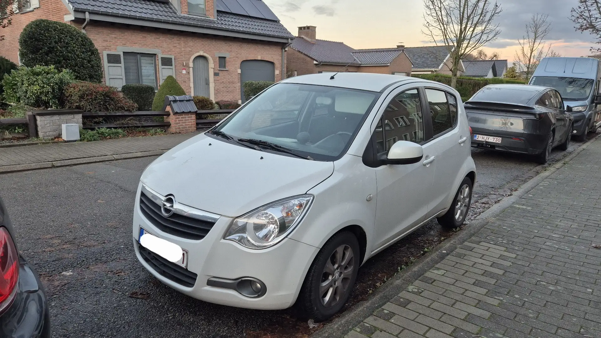 Opel Agila 1.0i Enjoy Blanc - 1