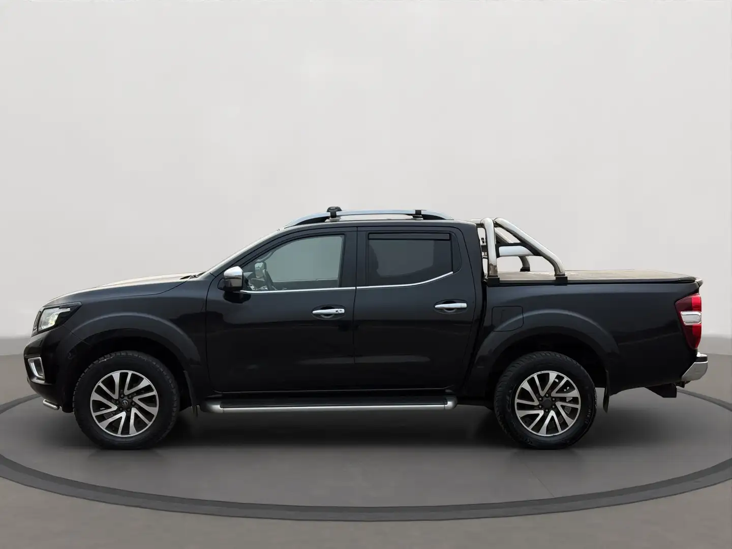 Nissan NP300 Tekna Double Cab 4x4 1.Hand Leder Keyless MwSt Negro - 2