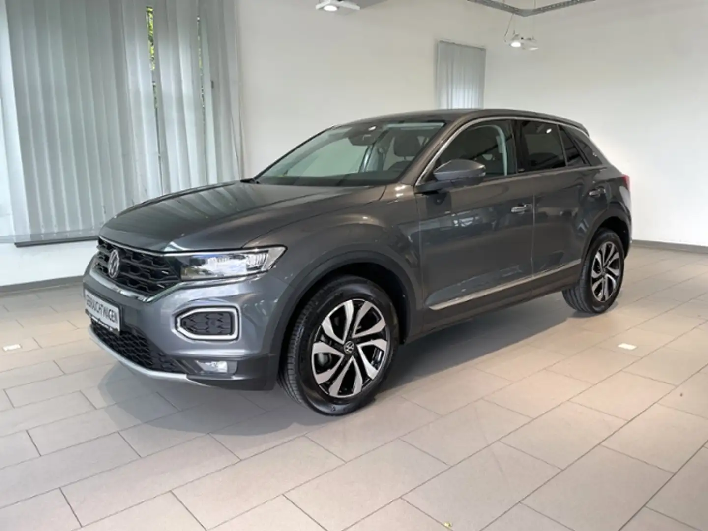 Volkswagen T-Roc 1.5 TSI Active Gris - 2