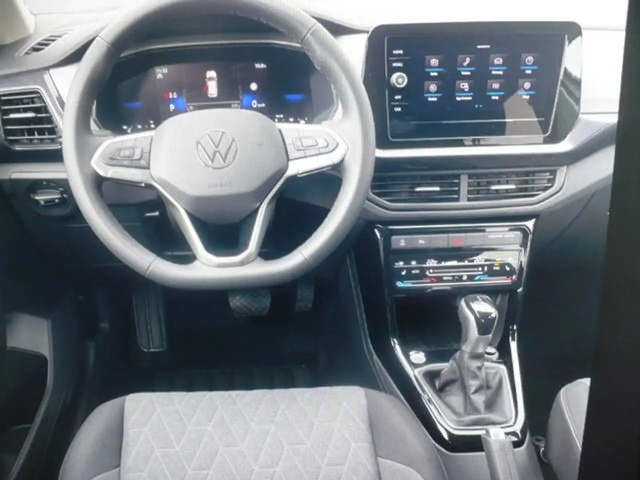 Volkswagen T-Cross 1.0 TSI 85 kW Life Kamera PDC v+h SHZ ACC 5