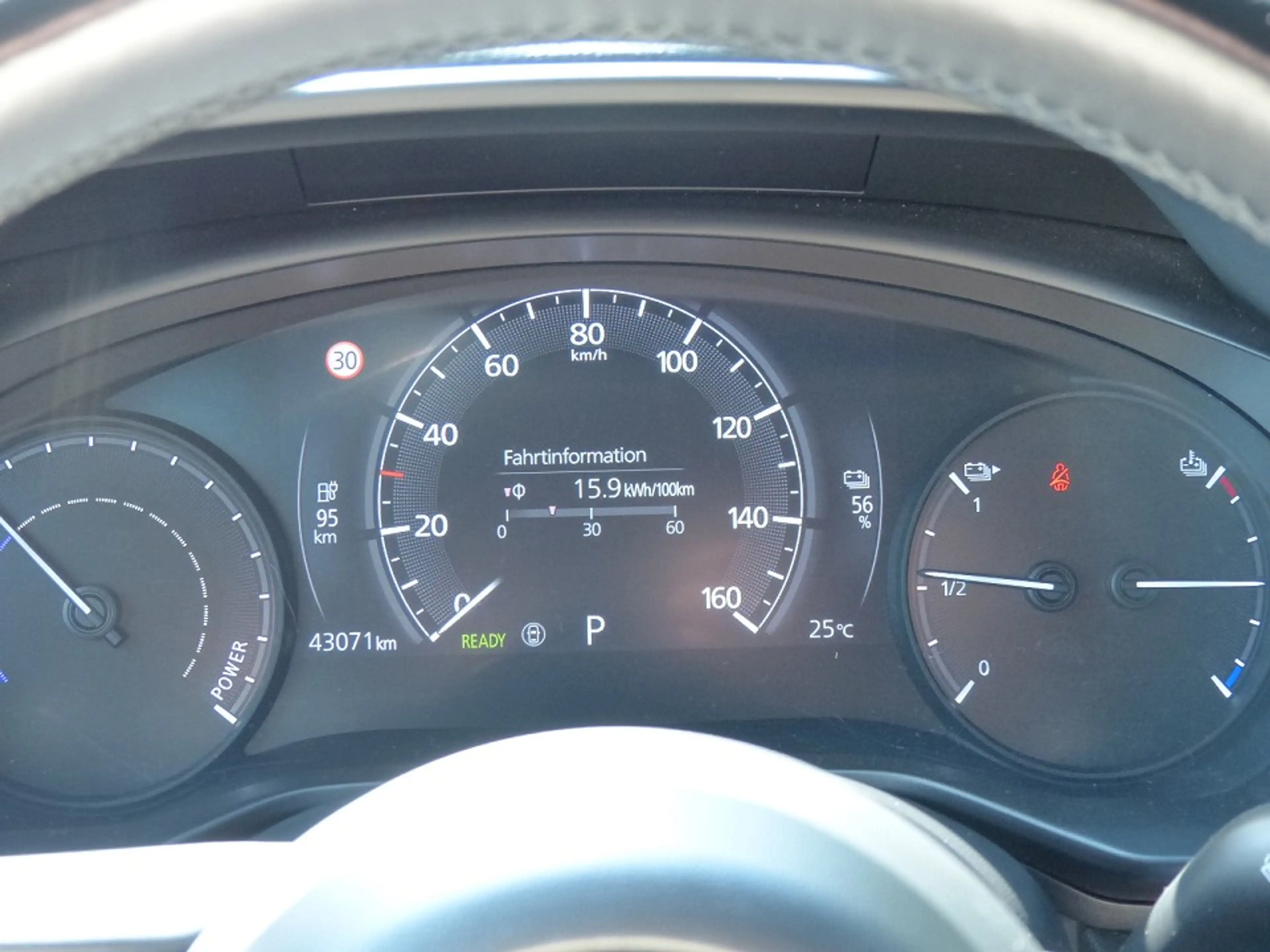 Mazda MX-30 35,5 kWh e-SKYACTIV 145 PS ADVantage + Allwetterre — photo 12