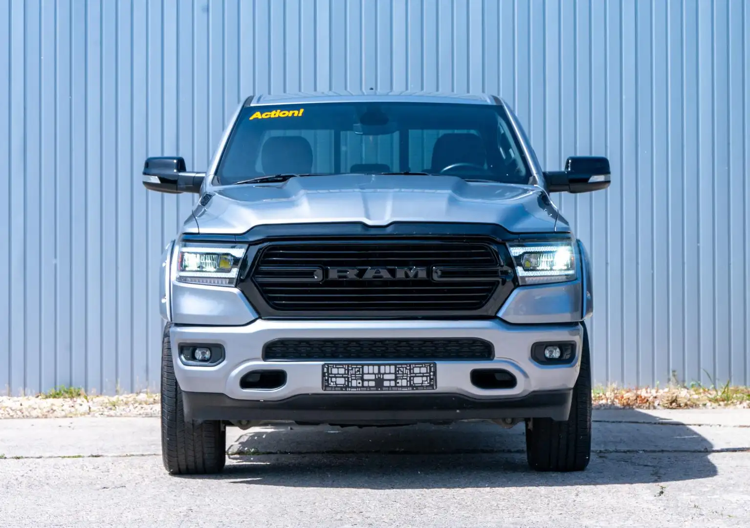 Dodge RAM 1500 Big Horn/Lonestar 5,7l Crew Cab,LED Argent - 2