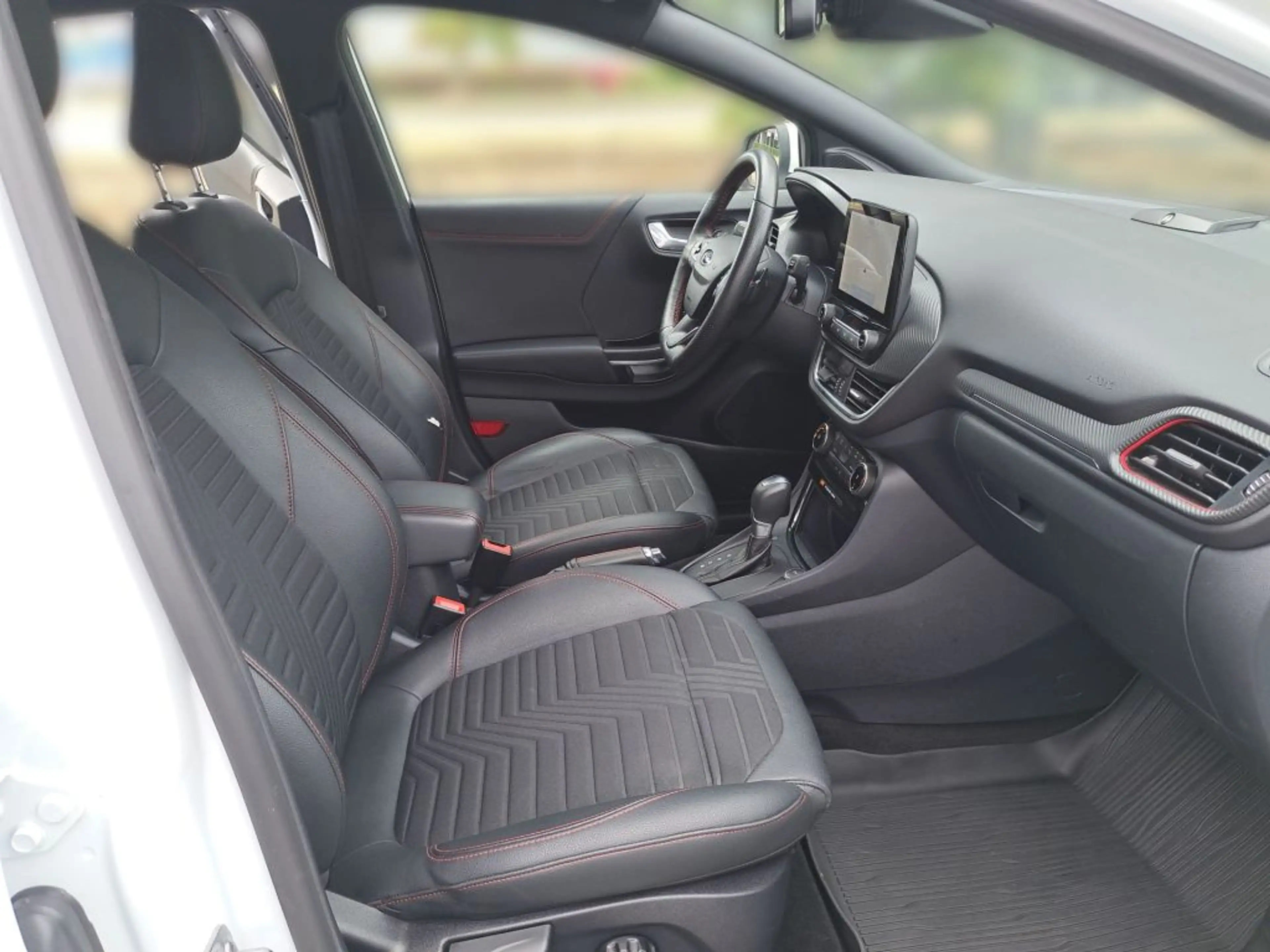 Ford Puma 1.0 EcoBoost Aut. ST-LINE X — photo 19