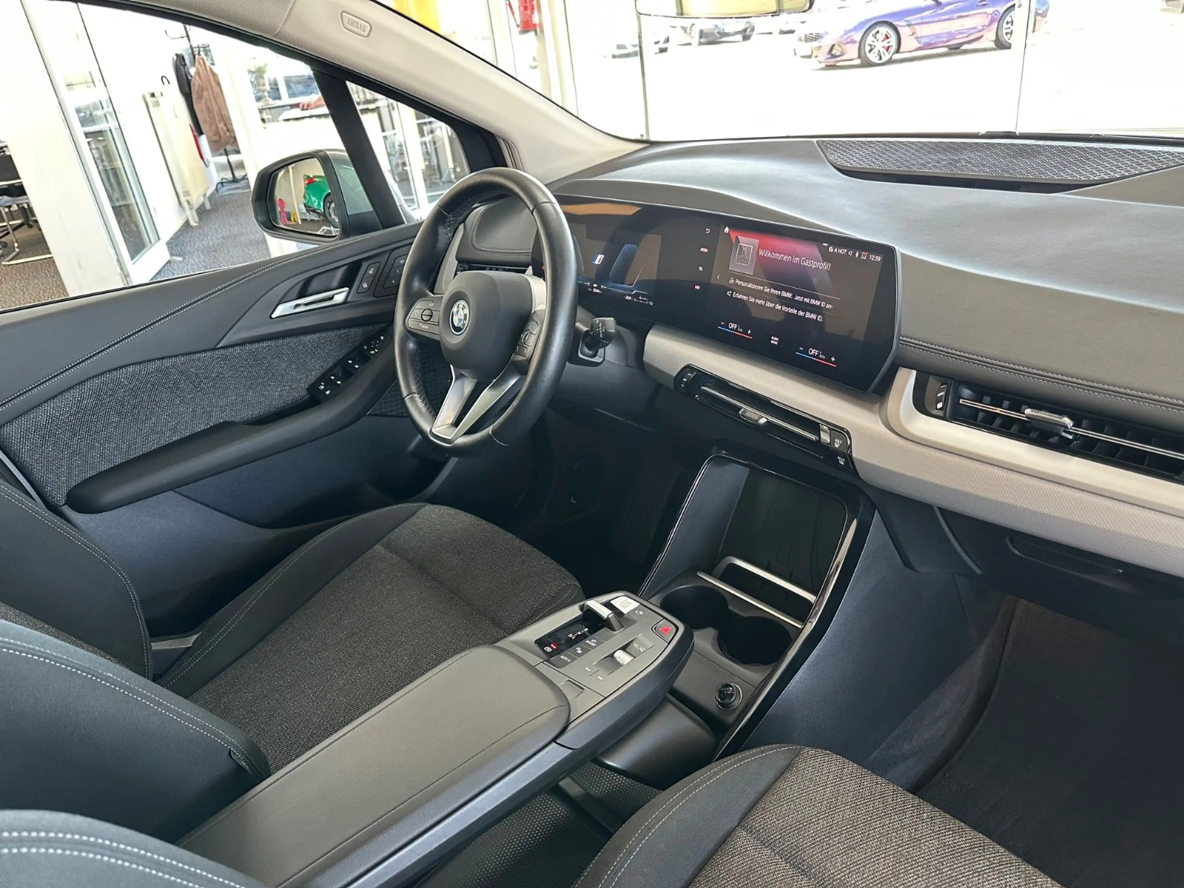 BMW 225 225e Active Tourer Sport Line WIDESCREEN/PANO — photo 7