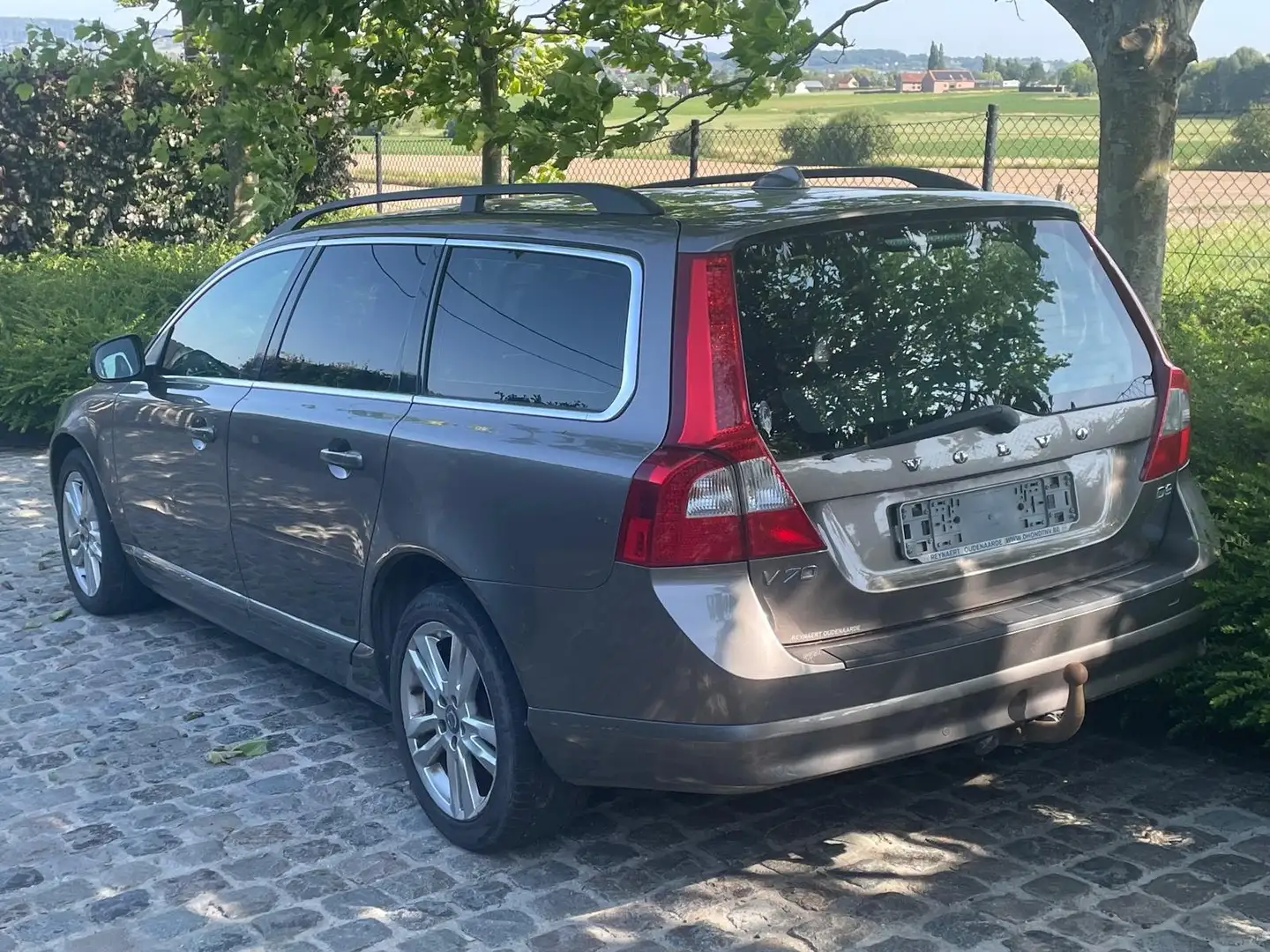 Volvo V70 V70 D3 Geartronic Momentum - 1