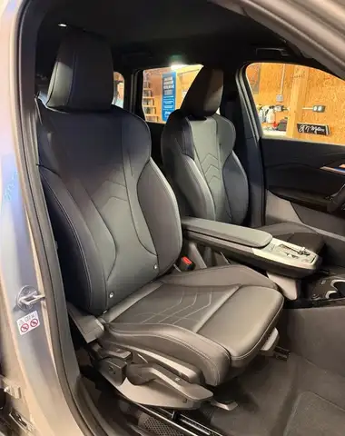 BMW X1 view 7