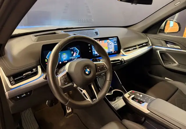BMW X1 view 5