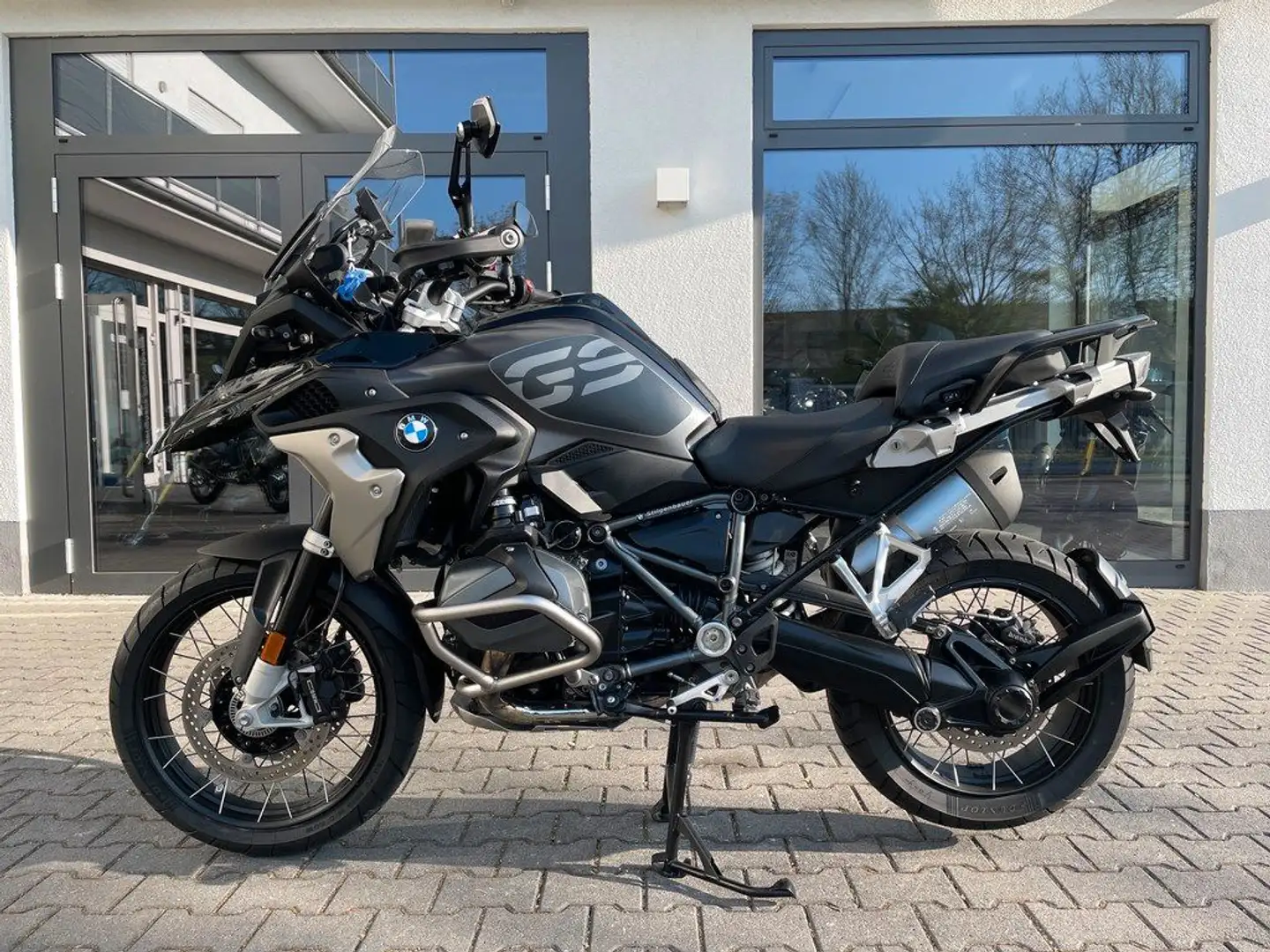BMW R 1250 GS Triple Black 4-Pakete Speiche Sitzheiz Schwarz - 1