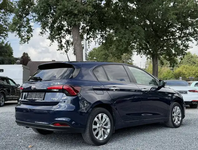 Fiat Tipo view 3