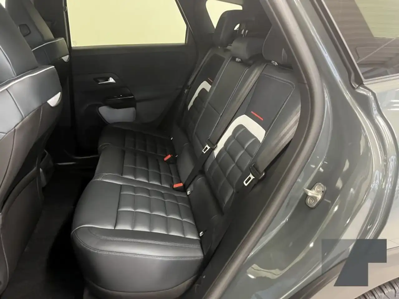 Citroen C5 Aircross 145 Hybrid MAX 13