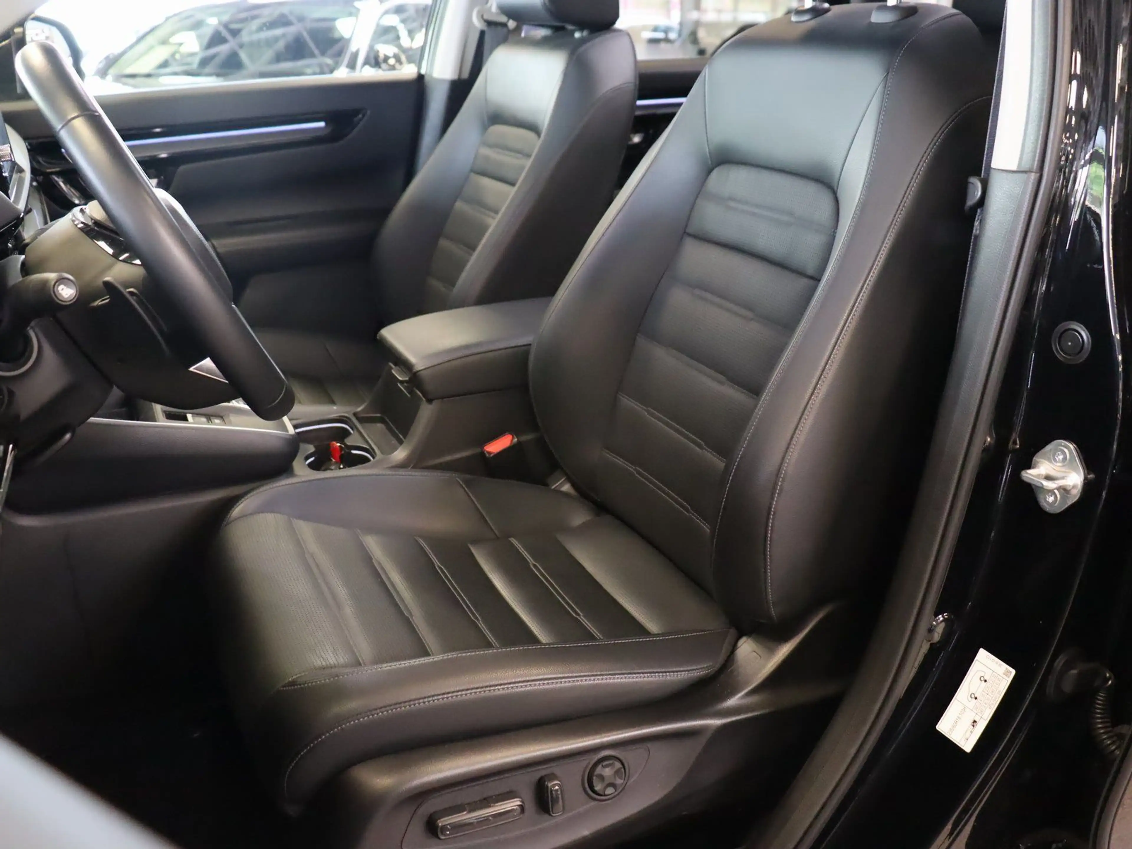 Honda CR-V 2.0 i-MMD HYBRID Elegance 2WD OPF — photo 10