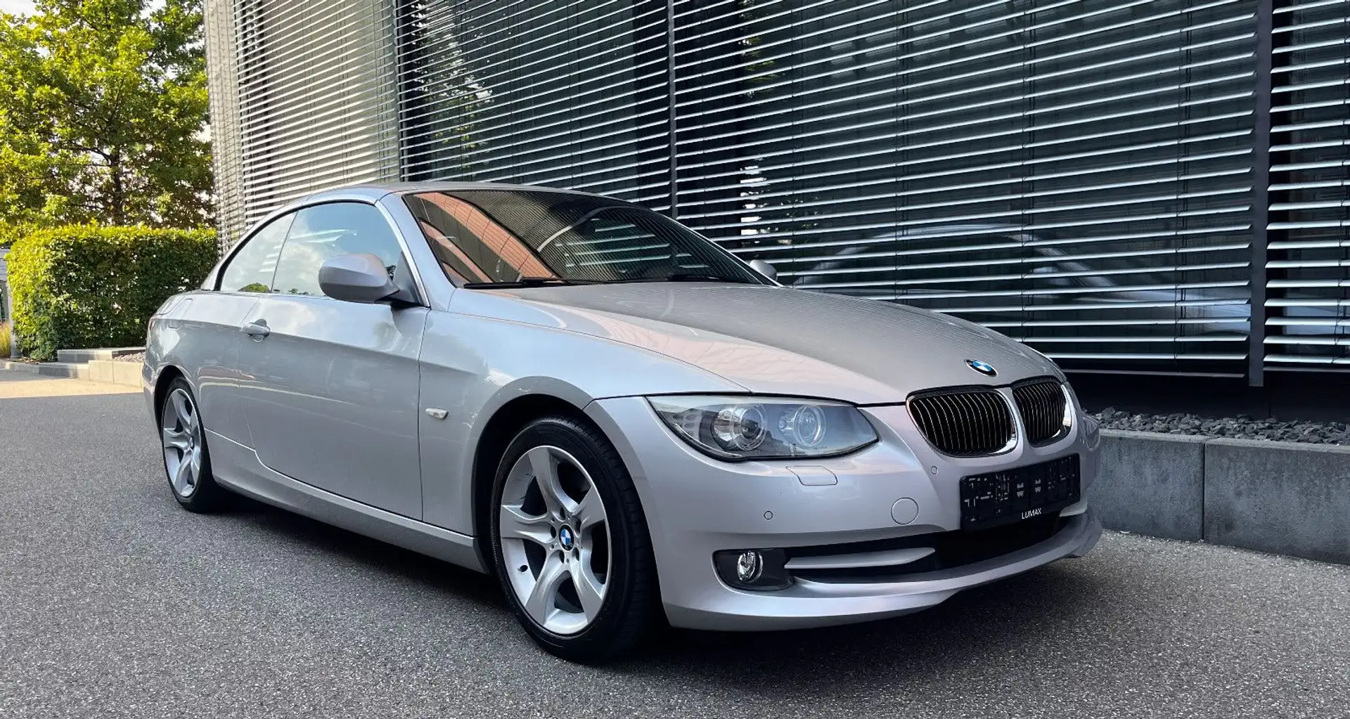 BMW 325 i Cabrio*Leder*Navi*Xenon*Sportsitze*AHK* Plateado - 1