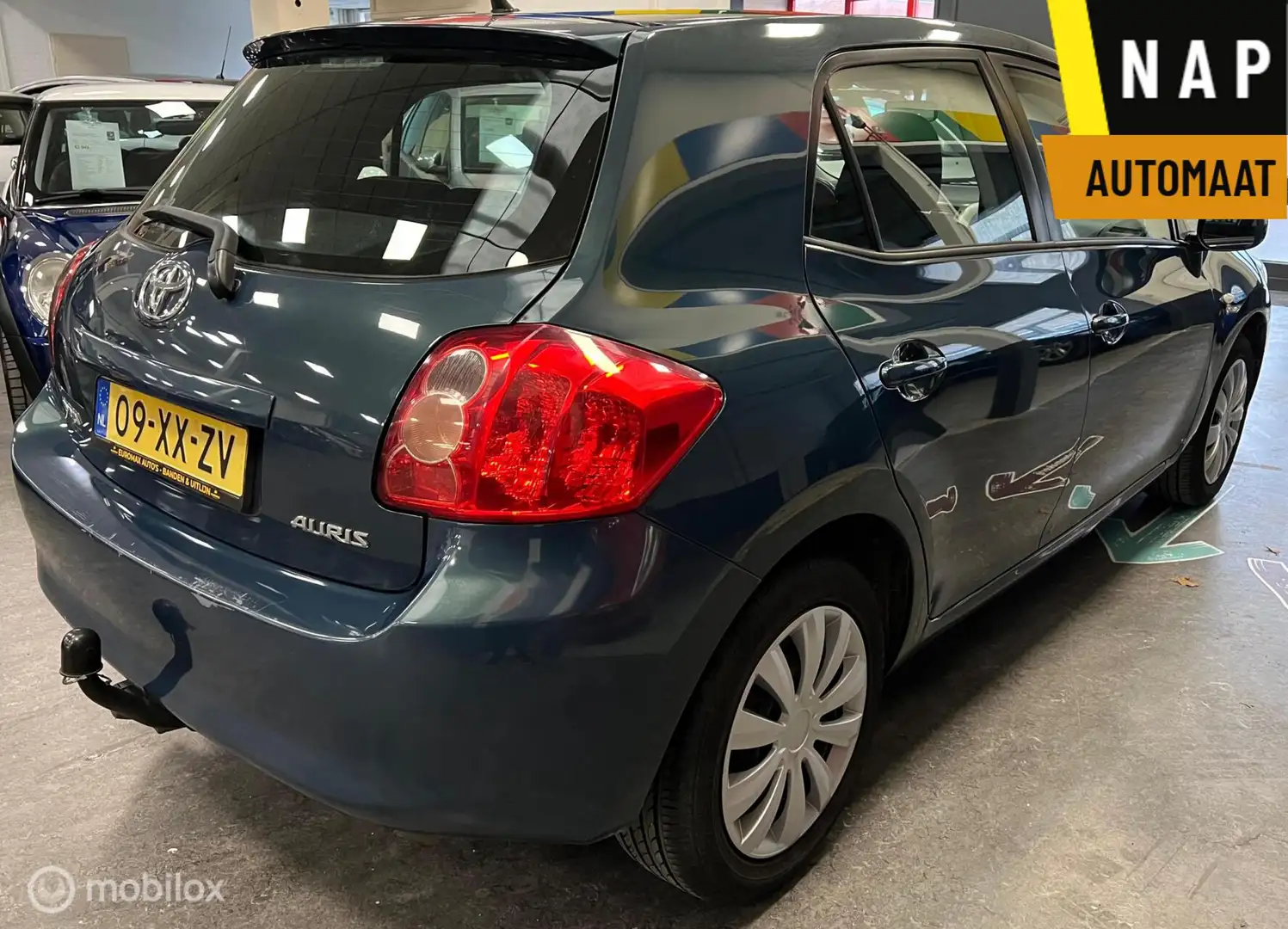 Toyota Auris 1.6-16V Sol Business Automaat – Navigatie – NAP Blau - 2